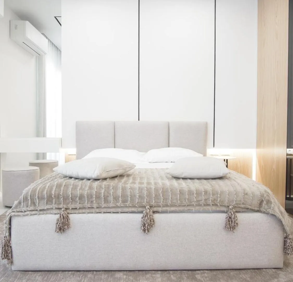 Ovis Luxury Seaside Apartment Vlore 0*,